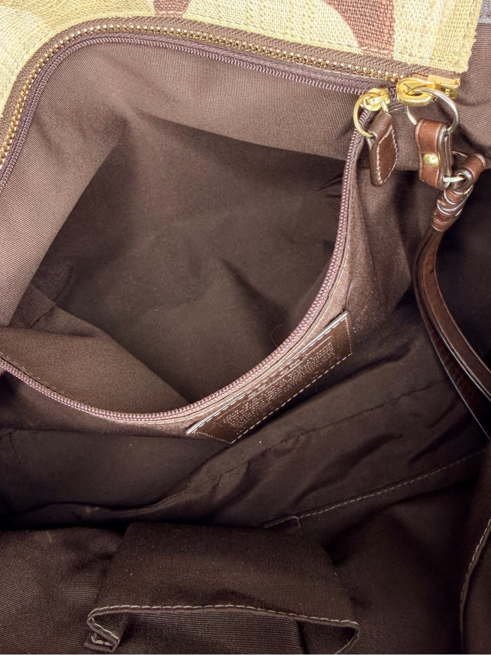 Coach vintage Y2K Soho Monogram canvas shoulder bag - Picture 8 of 13